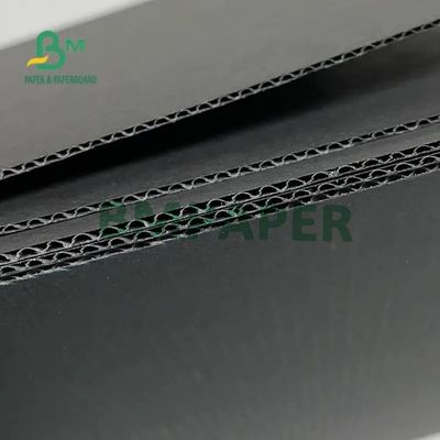 Black Corrugate E Flute Cardboard Sheet For Carton Packing 502mm X 693mm