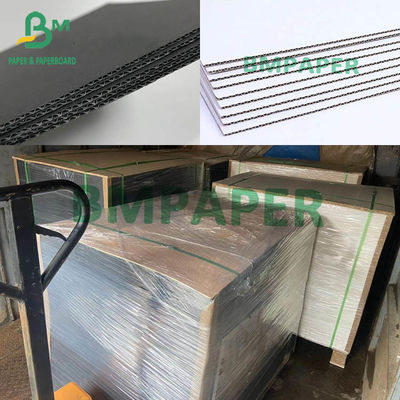 Black / White Corrugated Cardboard Sheets 3 Layers Full Colored F Flute Board 700mm X 1000mm