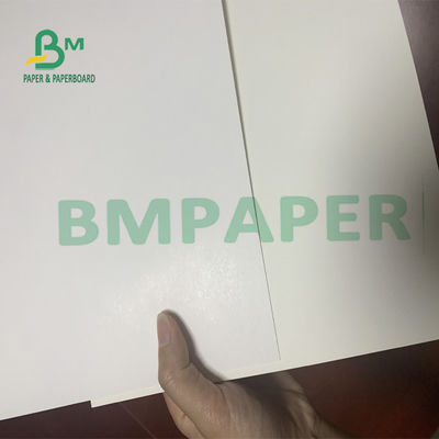 Virgin Wood Pulp White Cardboard Paper Sheet Smooth For Invitation Card 610mm X 860mm