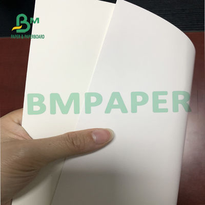 Virgin Wood Pulp White Cardboard Paper Sheet Smooth For Invitation Card 610mm X 860mm