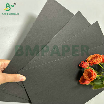 300gr 350gr Uncoating Solid Black Paper For Shopping Bag 70 X 100cm