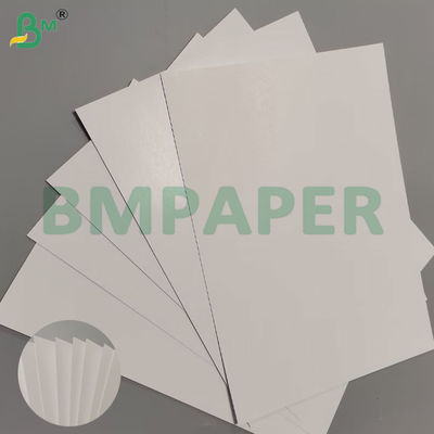 Black Core Paper Smooth High Folding Resistant Playing Card Paper 450 * 320mm