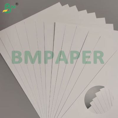 787 * 1092mm Uncoated Woodfree Paper Virgin Wood Paper Jumo Sheet