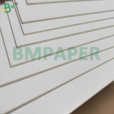 Pure White Display Paperboard Excellent Printing And Processing 3.0mm