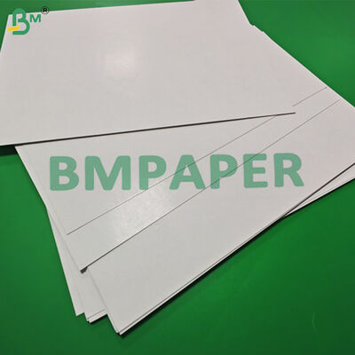 320 grams Black Core Paper For Playing Cards 72 x 102cm High Tear Resistant